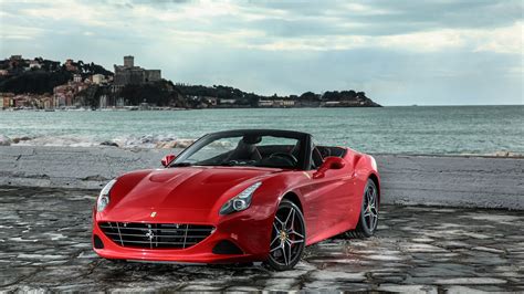 Ferrari California .